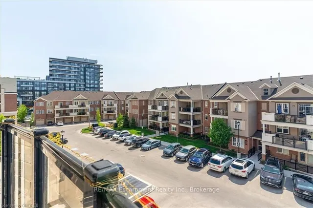 Primary image of 216 OAK PARK BLVD Blvd Unit 302