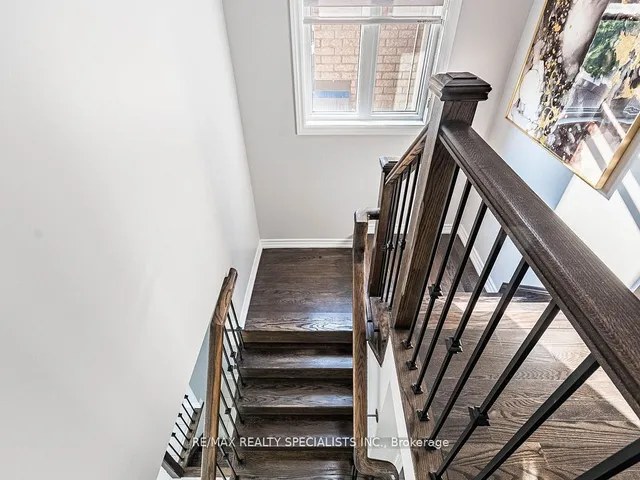 Additional image 33 of 14 Canary Clse