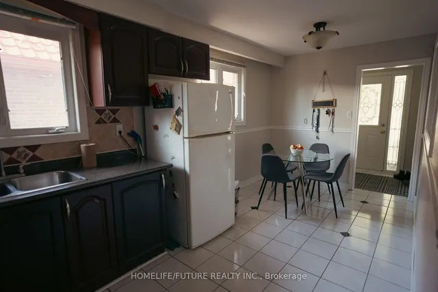 Additional image 4 of 159 Church St