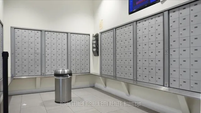 Additional image 39 of 103 The Queensway Ave Unit 2407