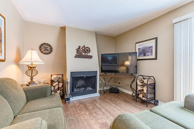 Additional image 16 of 1056 Dowland Cres