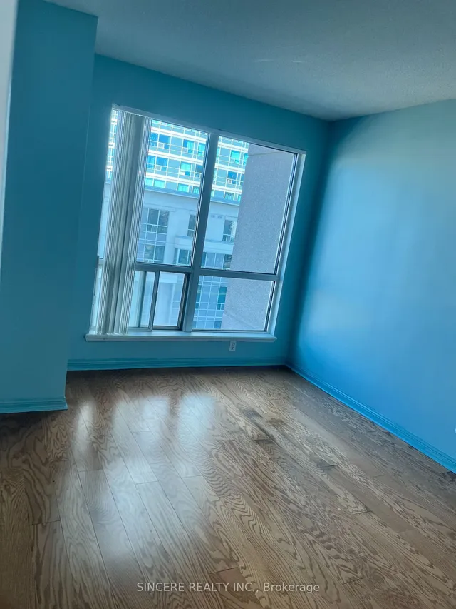 Additional image 7 of 8 Lee Centre Dr Unit 502