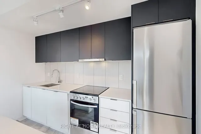 Additional image 15 of 8 Tippet Rd Unit 1410