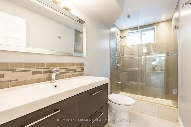 Additional image 26 of 5247 SPRUCE Ave