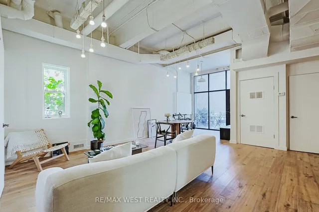 Additional image 13 of 259 Oakwood Ave