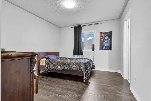 Additional image 29 of 88 Lola Cres