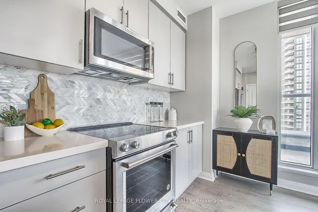 Additional image 9 of 5025 Four Springs Ave Unit 2401