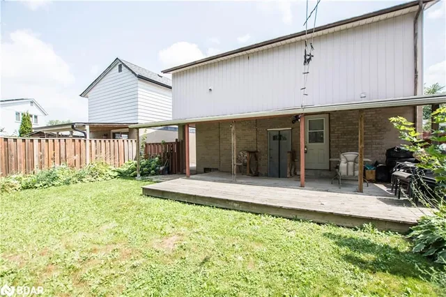 Additional image 4 of 8 Grand Rapids Sq