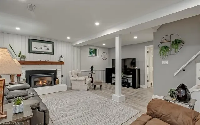 Additional image 36 of 3480 Hannibal Rd