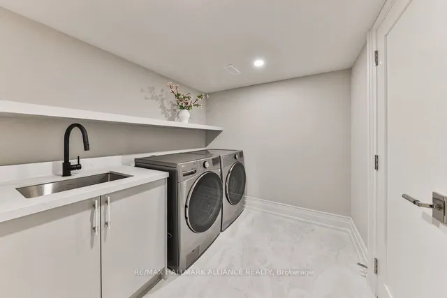 Additional image 36 of 1312 Duncan Rd