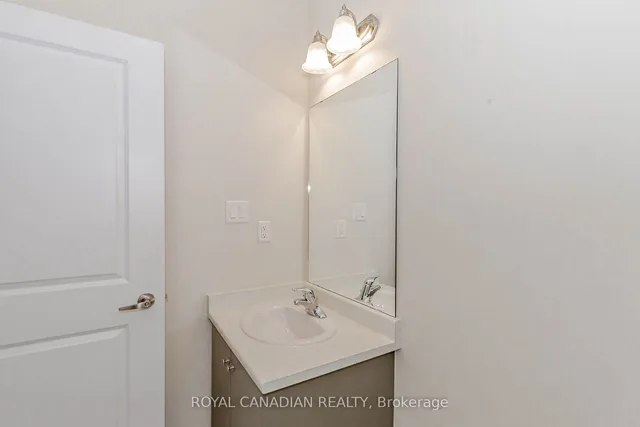 Additional image 34 of 1453 National Common