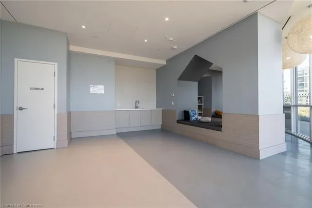 Additional image 32 of 30 Gibbs Rd Unit 2302