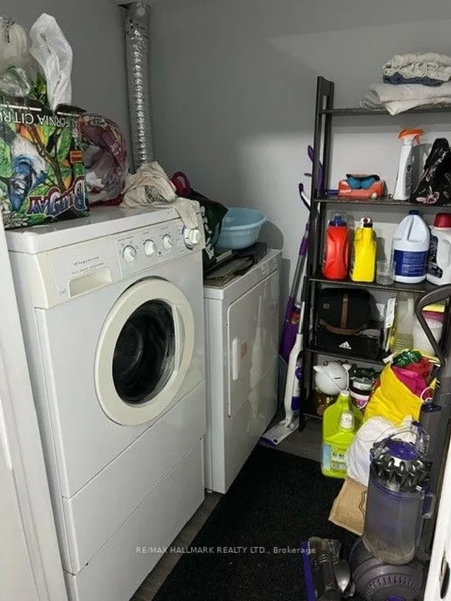 Additional image 14 of 49 Halfmoon Sq