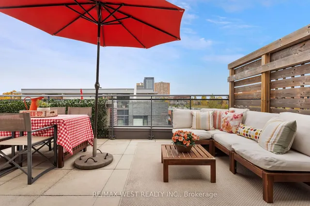 Additional image 28 of 45 Sousa Mendes St Unit 703