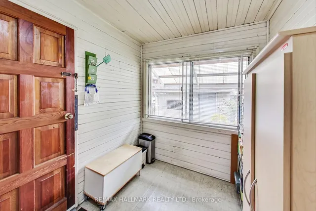 Additional image 16 of 400 Christie St