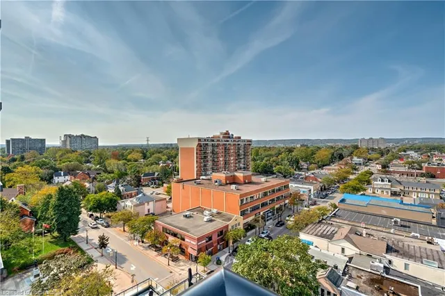 Additional image 15 of 2007 James St Unit 908