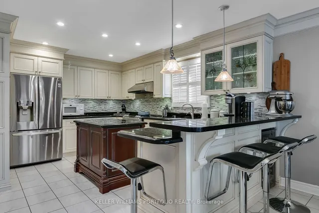 Additional image 18 of 5216 Champlain Tr