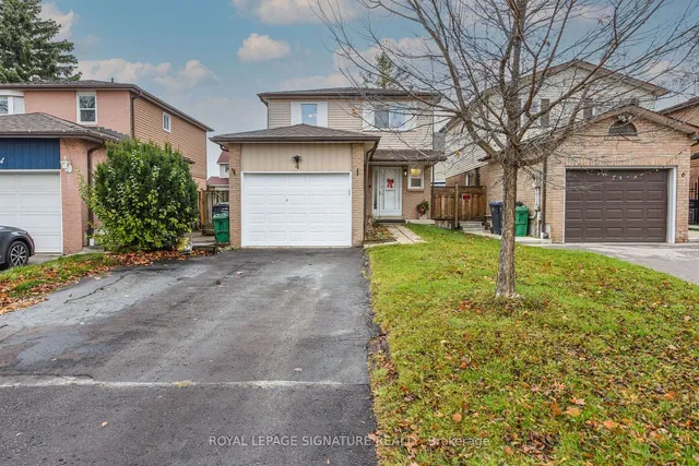 4 Greenleaf Cres