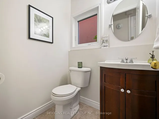 Additional image 16 of 887 Mays Cres