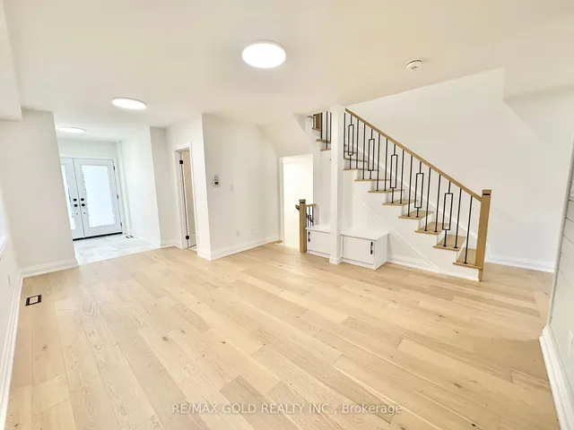 Additional image 9 of 7099 Village Walk