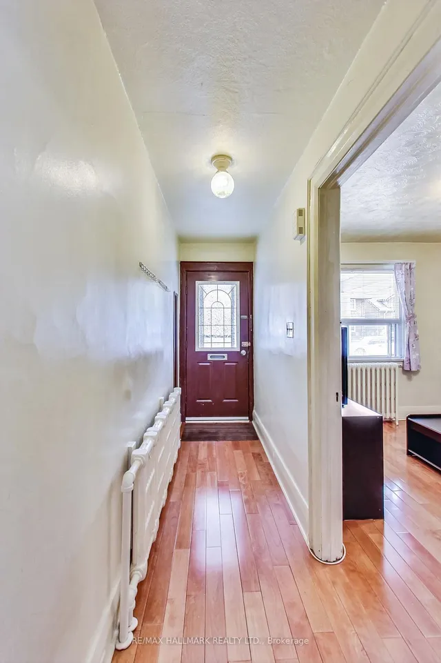 Additional image 6 of 400 Christie St