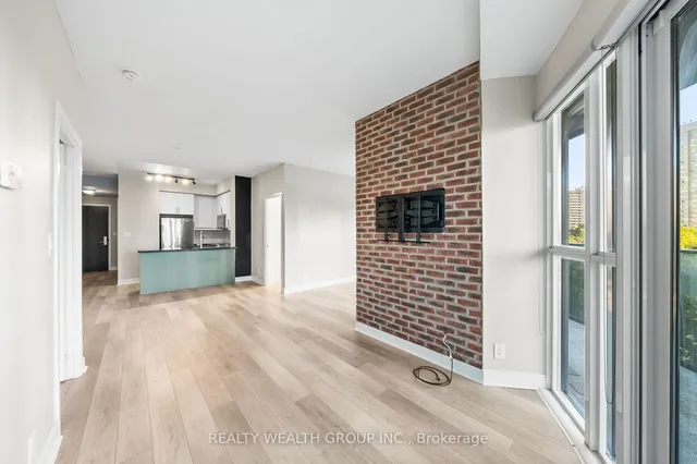 Additional image 13 of 60 absolute Ave Unit 302