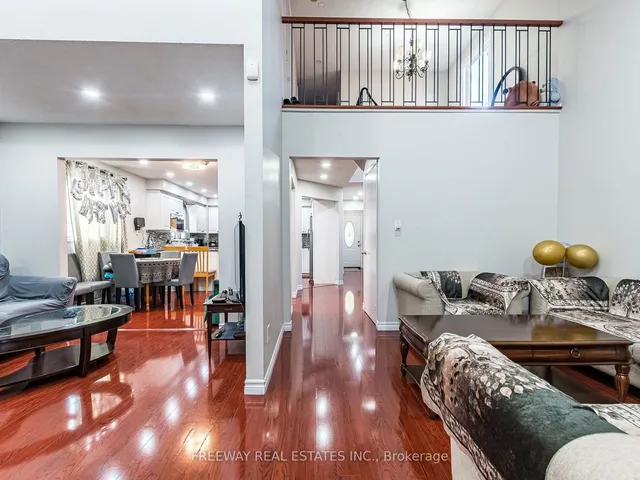 Additional image 8 of 60 Banting Cres