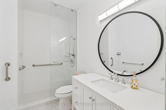 Additional image 16 of 100 Burloak Dr Unit 1104