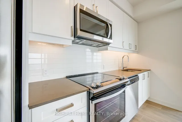 Additional image 15 of 8 Nahani Way Unit 2121