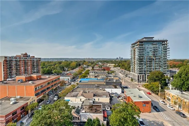 Additional image 14 of 2007 James St Unit 908