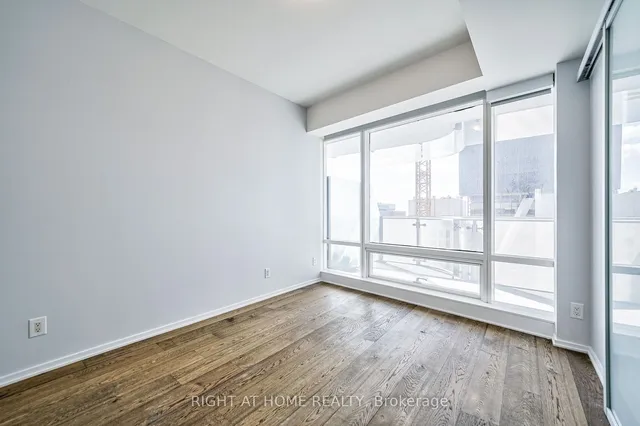 Additional image 18 of 1 Bloor St Unit 4707