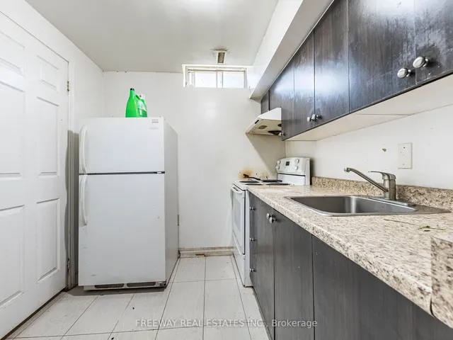 Additional image 15 of 66 Banting Cres