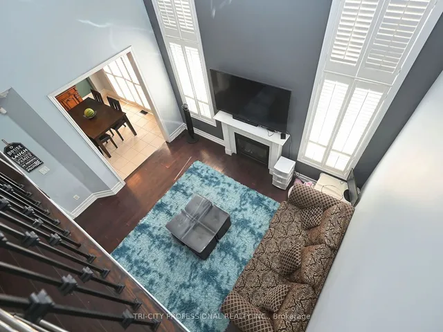 Additional image 26 of 112 Stoneylake Ave