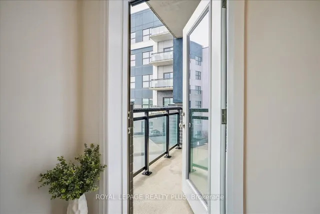 Additional image 28 of 128 Grovewood Common Unit 334