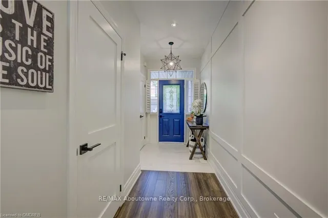 Additional image 3 of 300 RAVINEVIEW Way Unit 36
