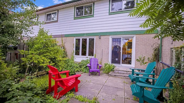 Additional image 35 of 4 Greenfield Sq