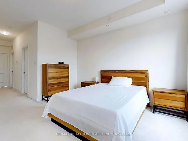 Additional image 24 of 31 Frederick Tisdale Dr