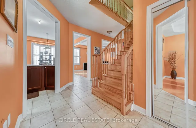 Additional image 5 of 82 Amaranth Cres