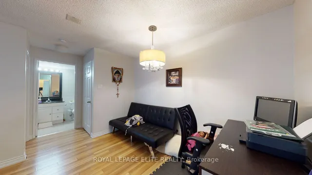 Additional image 9 of 700 CONSTELLATION Dr Unit 202