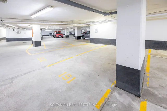 Additional image 25 of 55 Bremner Blvd Unit 1810