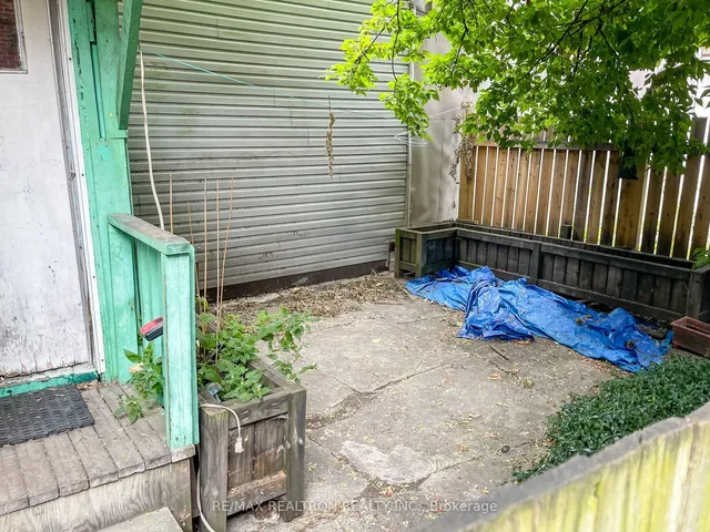 Additional image 16 of 82A Augusta Ave