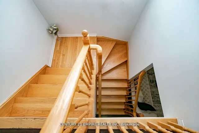 Additional image 16 of 83 Bushmill Circ