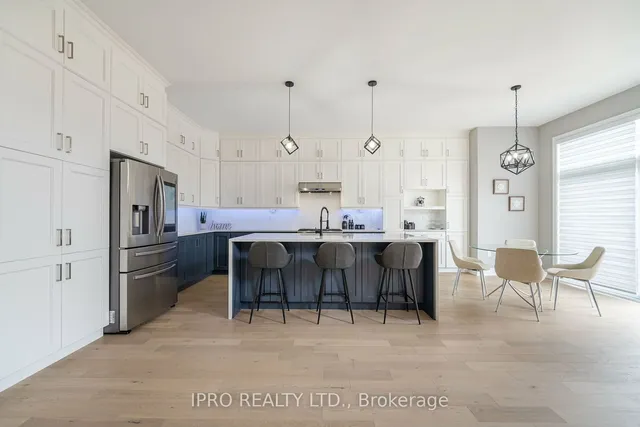 Additional image 11 of 1507 Lakeport Cres