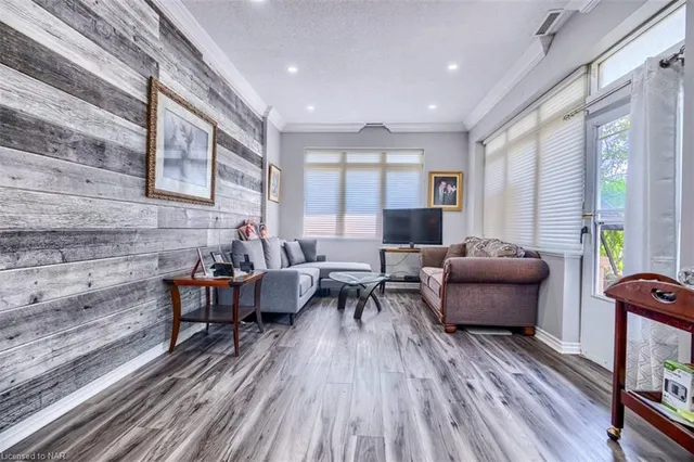 Additional image 26 of 7 Dayspring Cir Unit 102