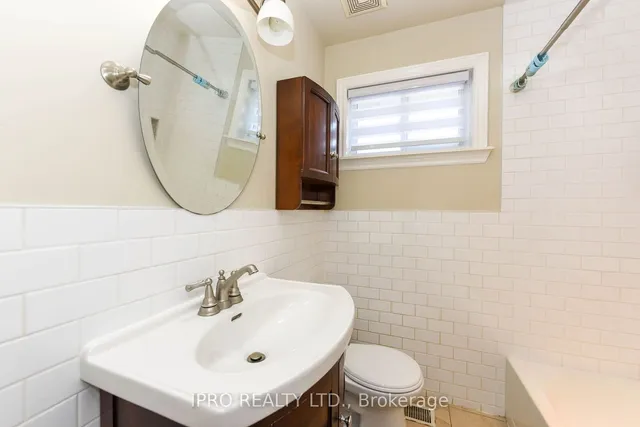 Additional image 13 of 41 Sherwood Cres