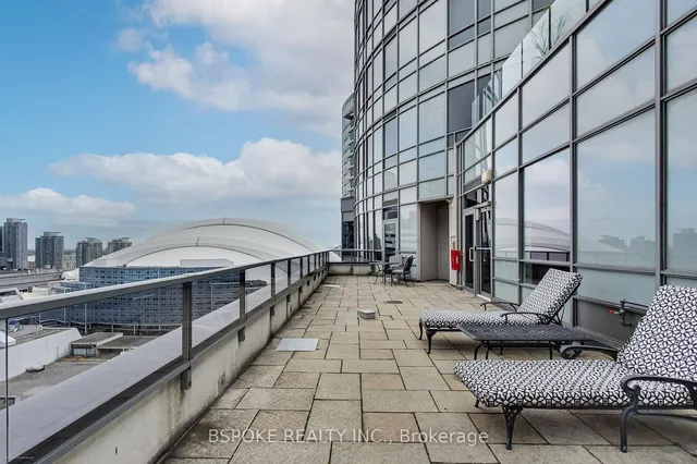 Additional image 6 of 20 Blue Jays Way Unit 1808