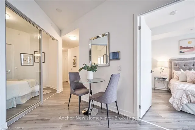 Additional image 7 of 405 DUNDAS St Unit 435