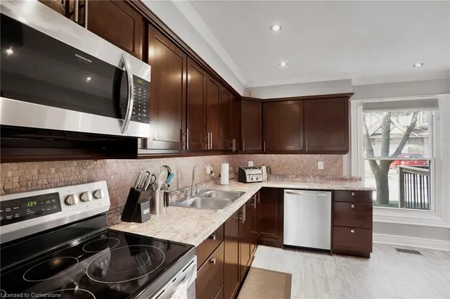 Additional image 13 of 5080 New St Unit 26