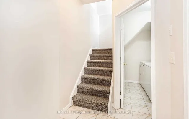 Additional image 31 of 1 Pali Dr