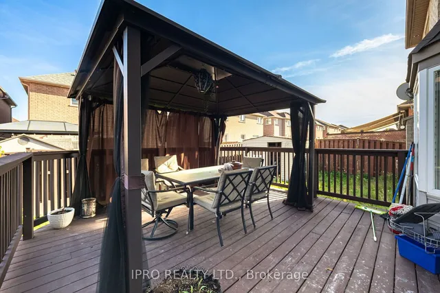 Additional image 38 of 49 Australia Dr